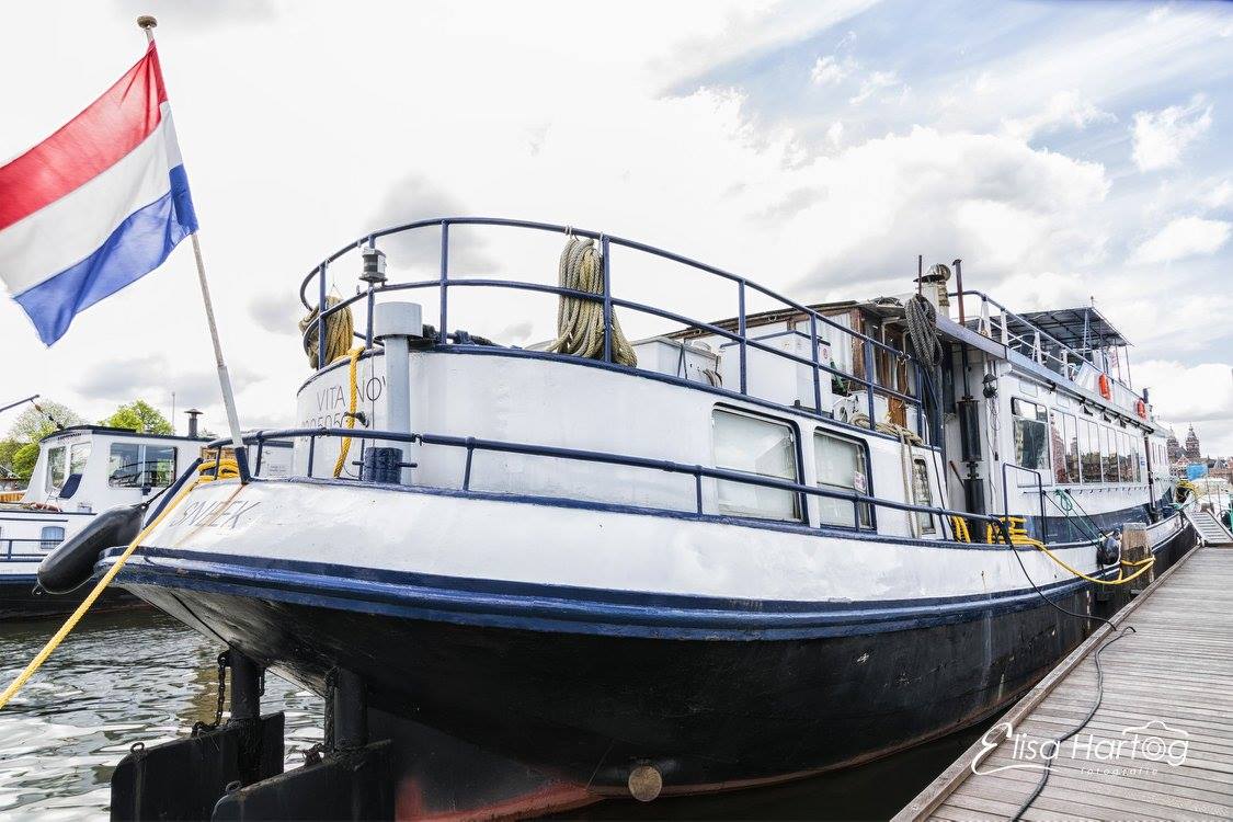 passenger ship Vita Nova