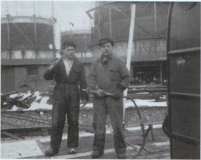 www.vaarmij.nl Rondvaart Amsterdam Maak een prachtige rondvaart op een historisch IJveer of Rondvaartboot