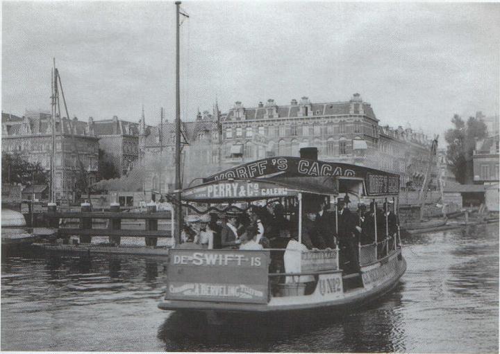 www.vaarmij.nl Rondvaart Amsterdam Maak een prachtige rondvaart op een historisch IJveer of Rondvaartboot